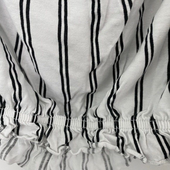 White and Black strip off the shoulder top - Picture 4 of 4